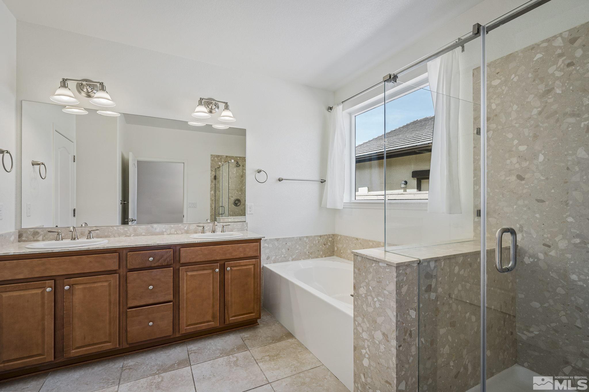 10110 Toltec Court Reno, NV 89521 - Photo 10 of 17 Photo 11