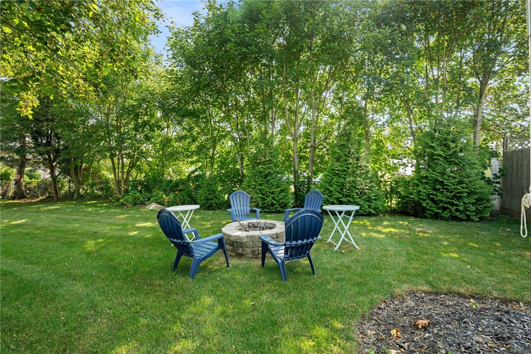 9 Woodlund Avenue Westerly, RI 02891 - Photo 23 of 46