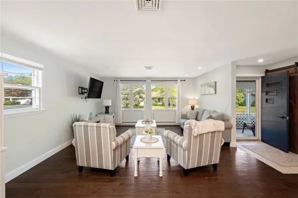 $3,200 | 9 Woodlund Avenue, Westerly, RI 02891