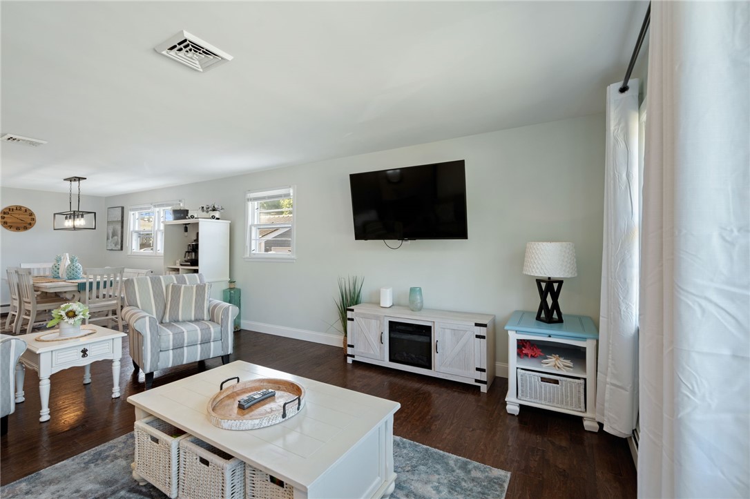 9 Woodlund Avenue Westerly, RI 02891 - Photo 30 of 46