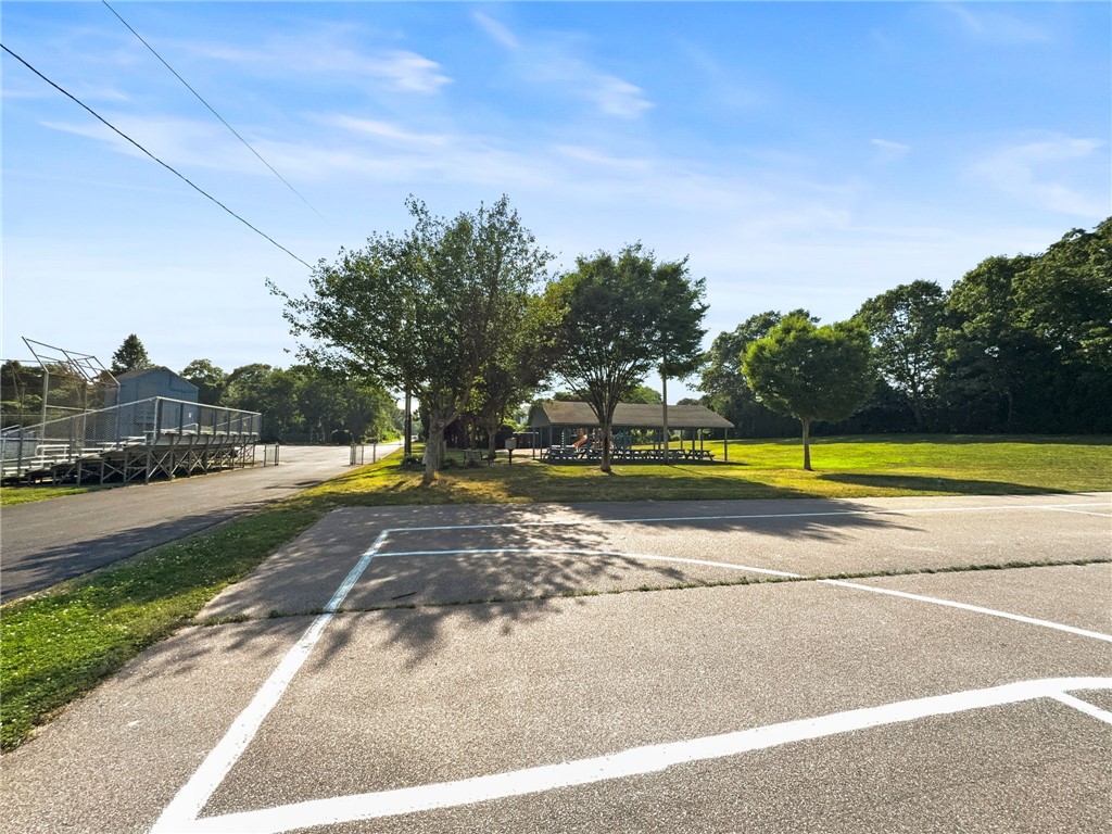 9 Woodlund Avenue Westerly, RI 02891 - Photo 39 of 46