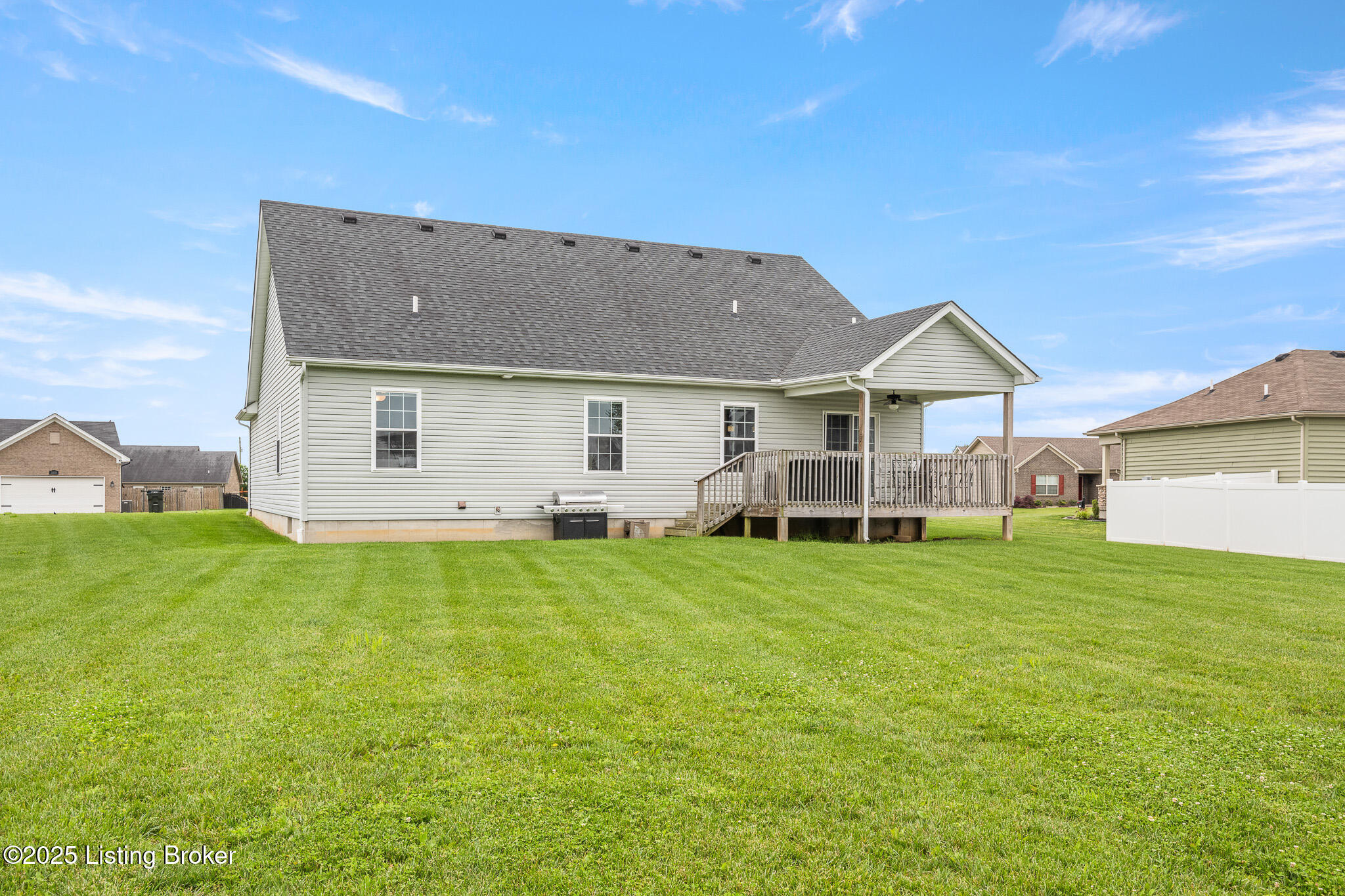 836 Golden Wing Road Mount Washington, KY 40047 - Photo 35 of 42 836 Golden Wing Rd-45