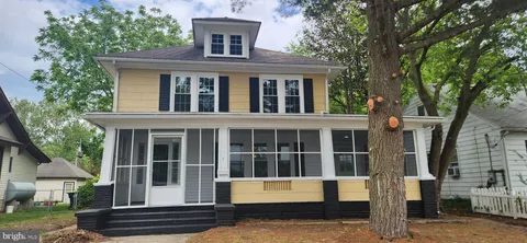 $299,900 | 131 North Shipley Street, Seaford, DE 19973