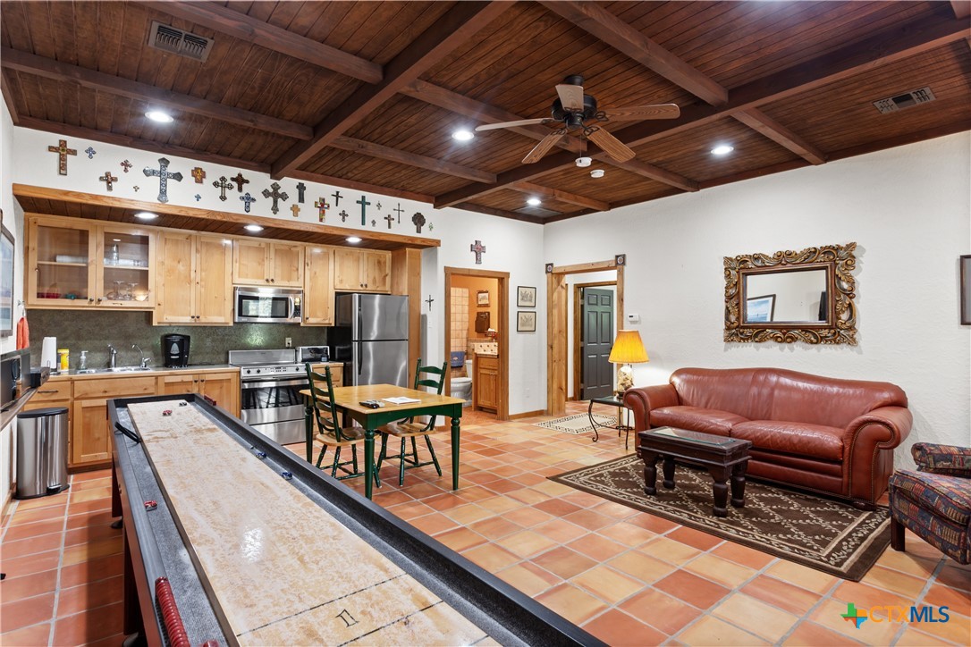 801 Treasure Oaks Road Inez, TX 77968 - Photo 35 of 48