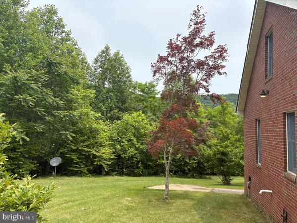 $899,000 | 60 Mountain Breeze Lane, Syria, VA 22743
