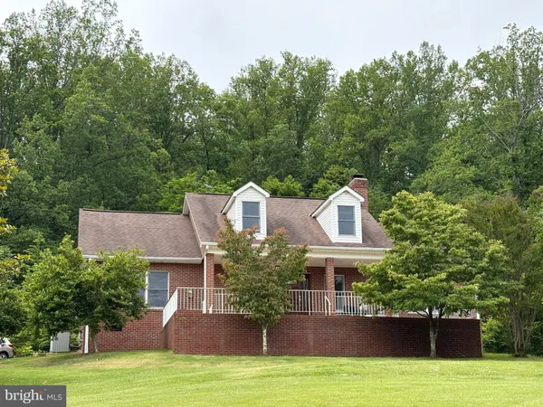 $899,000 | 60 Mountain Breeze Lane, Syria, VA 22743