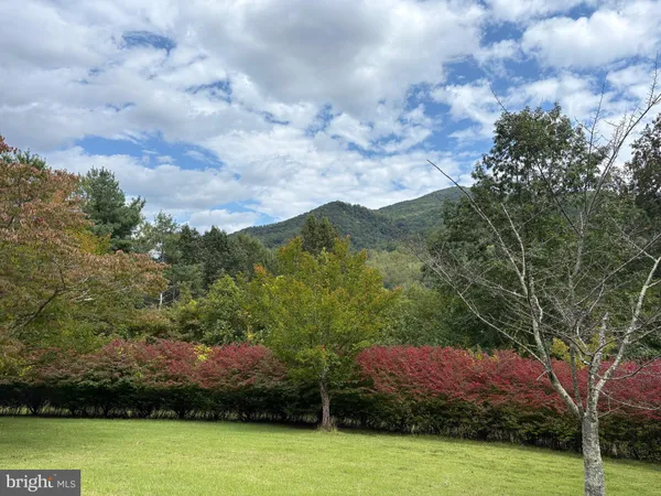 $899,000 | 60 Mountain Breeze Lane, Syria, VA 22743