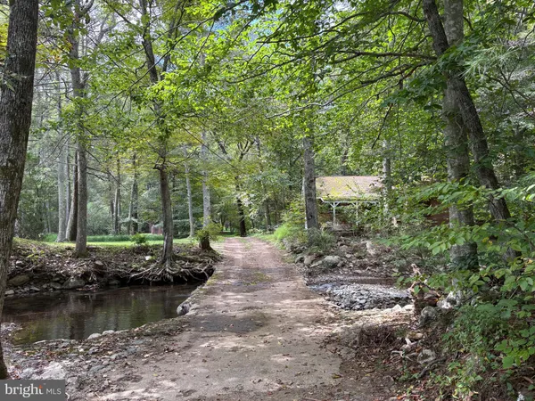 $899,000 | 60 Mountain Breeze Lane, Syria, VA 22743