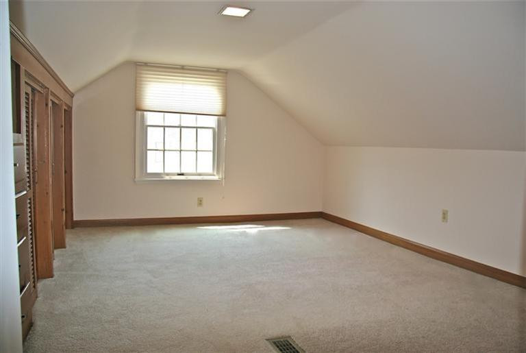 118 Pleasant Ridge Avenue Fort Mitchell, KY 41017 - Photo 8 of 12 Gallery Image 8