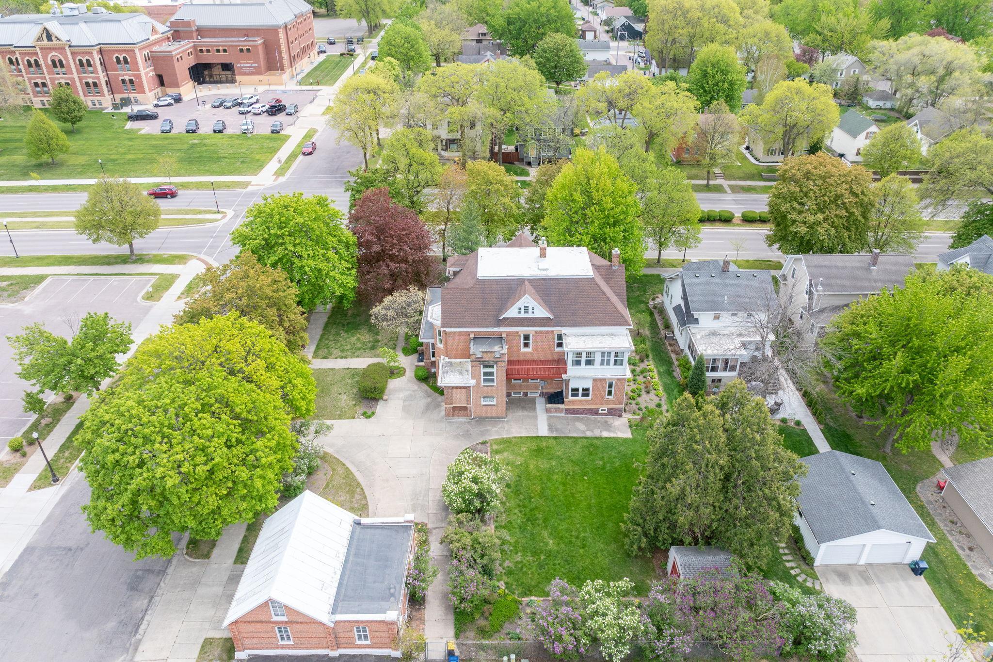 800 Center Street New Ulm, MN 56073 - Photo 1 of 90