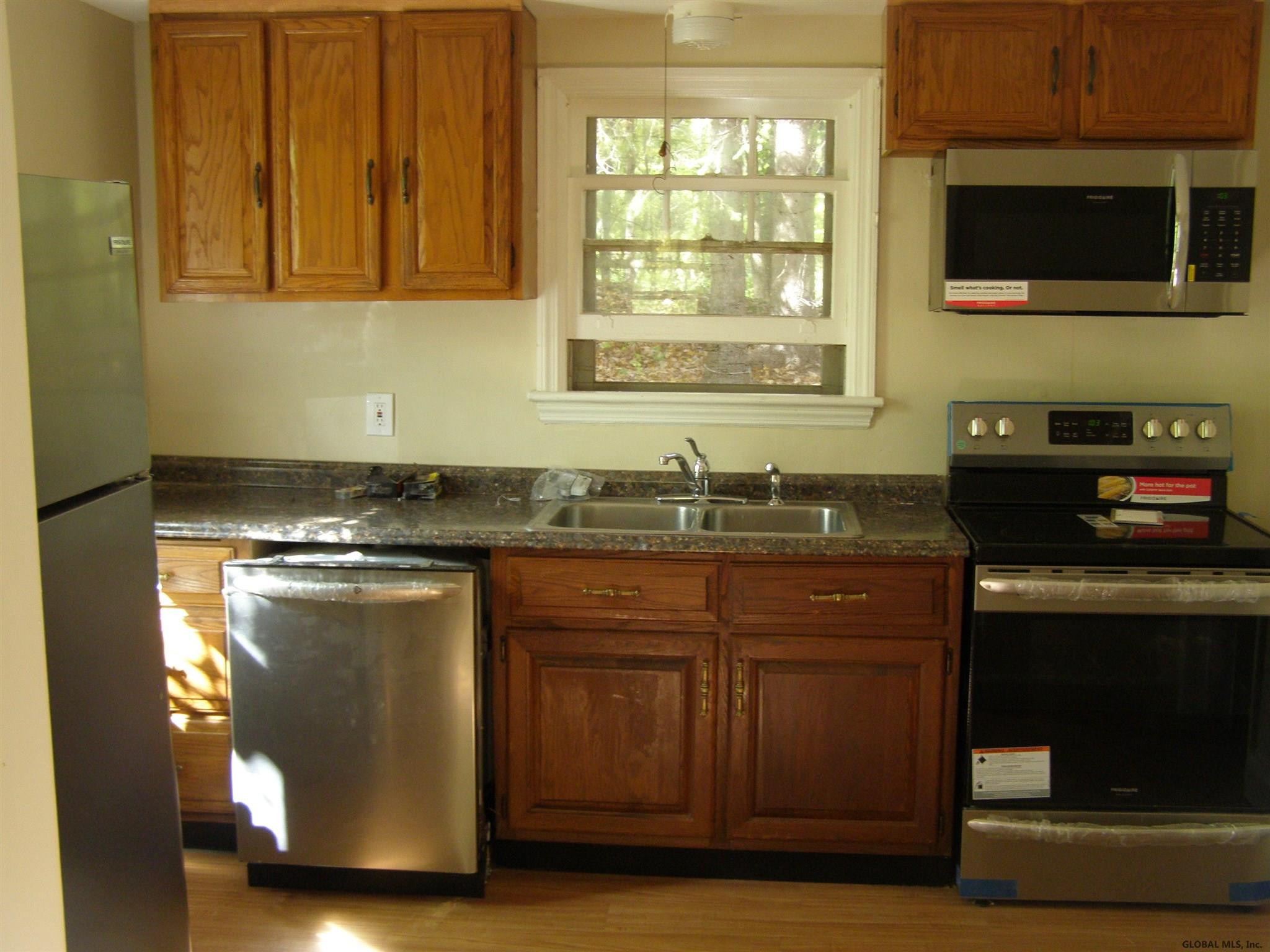 49-50 Lynch Road Bethlehem, NY 12159 - Photo 8 of 12 Photo 8