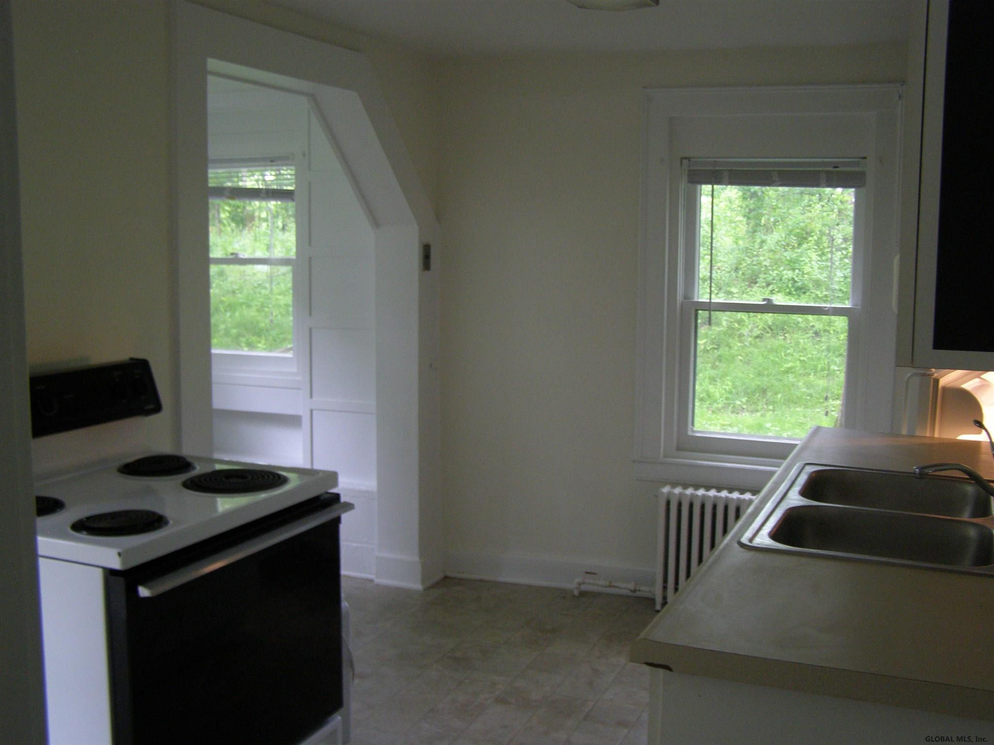 49-50 Lynch Road Bethlehem, NY 12159 - Photo 9 of 12 Photo 9