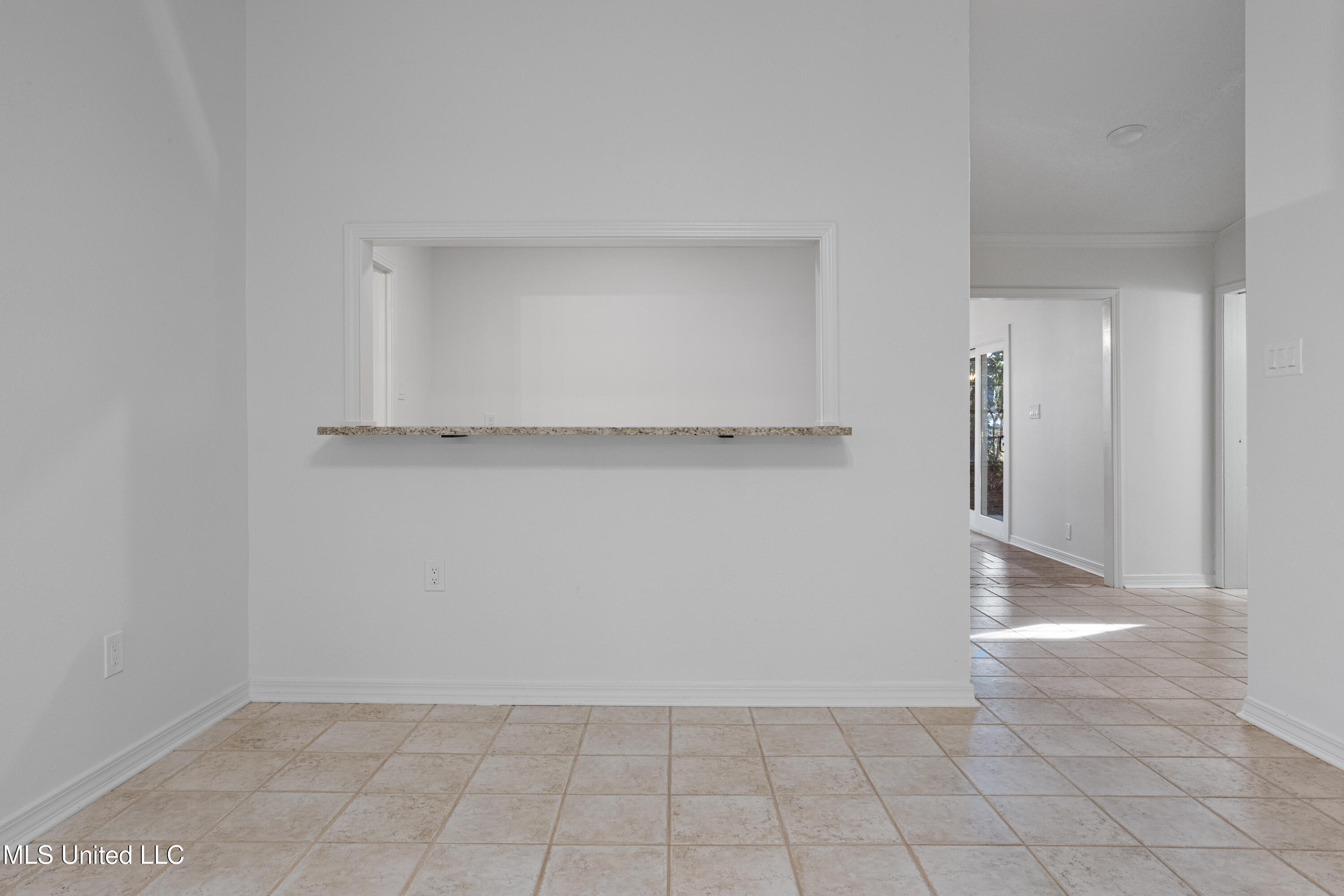 5808 Ridge Road Ocean Springs, MS 39564 - Photo 18 of 40 0017