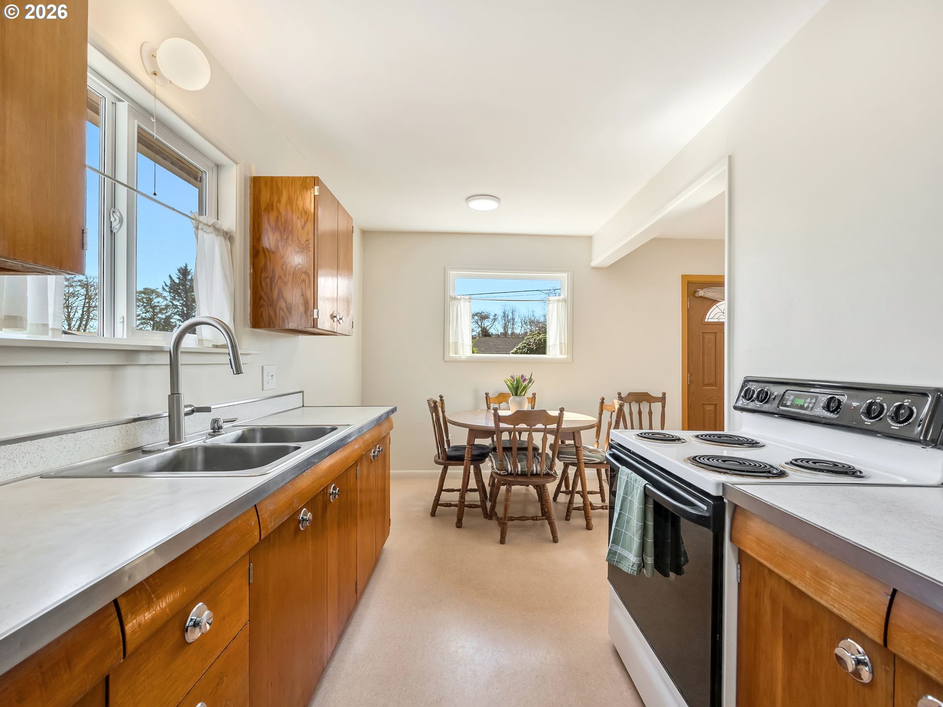 92277 Youngs River Road Astoria, OR 97103 - Photo 11 of 35