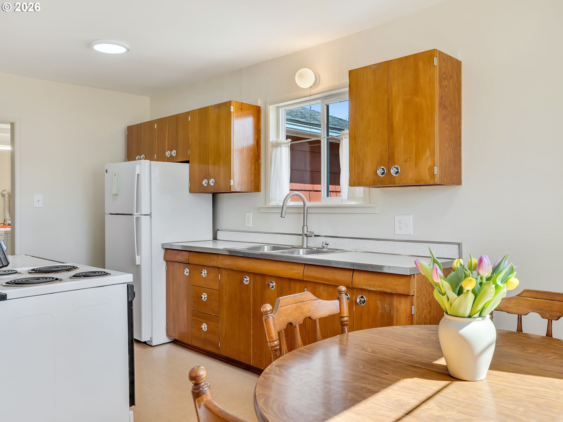 92277 Youngs River Road Astoria, OR 97103 - Photo 8 of 35