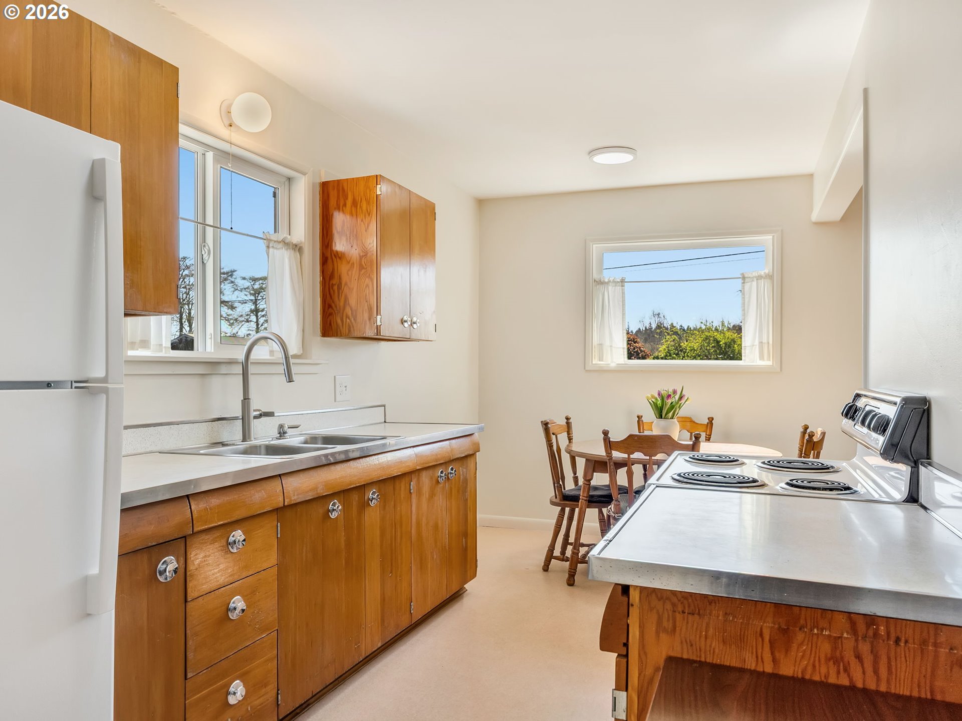 92277 Youngs River Road Astoria, OR 97103 - Photo 10 of 35