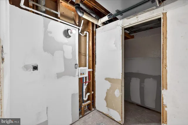 $225,000 | 207 Westbury Court, Downingtown, PA 19335