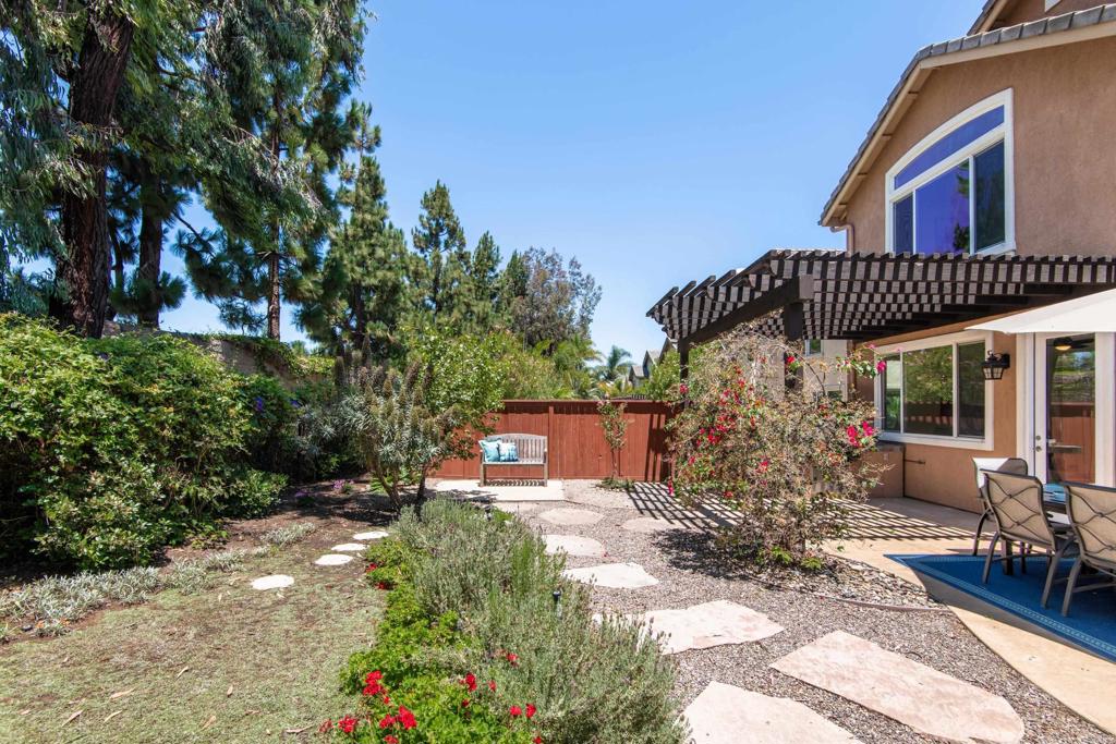 5439 Foxtail Loop Carlsbad, CA 92010 - Photo 40 of 47 a front view of a house