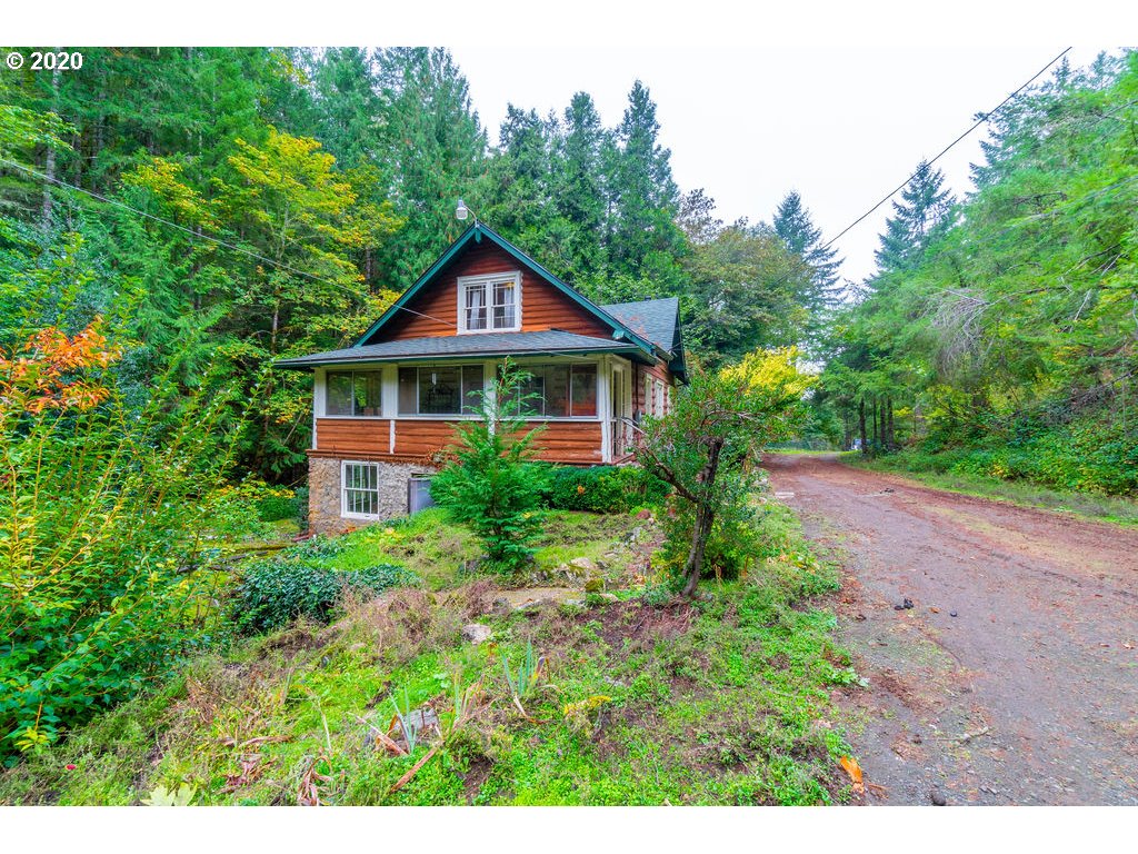 8041 Buckhorn Road Roseburg, OR 97470 - Photo 1 of 29 Gallery Image 1