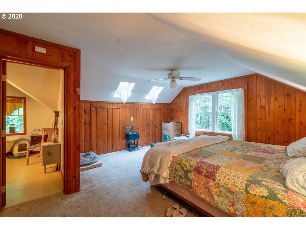 8041 Buckhorn Road Roseburg, OR 97470 - Photo 14 of 29 Gallery Image 14