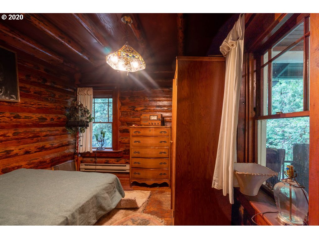 8041 Buckhorn Road Roseburg, OR 97470 - Photo 8 of 29 Gallery Image 8