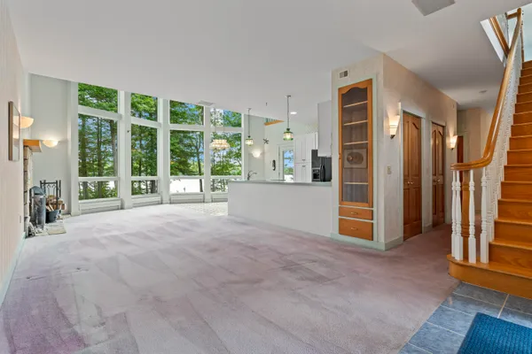 $649,000 | 73 Hodsdon Lane, Jefferson, ME 04348