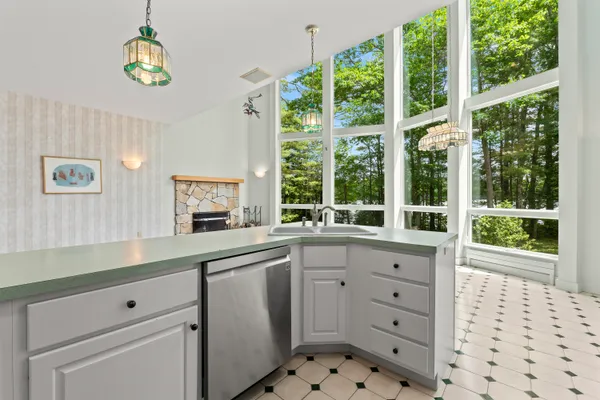 $649,000 | 73 Hodsdon Lane, Jefferson, ME 04348