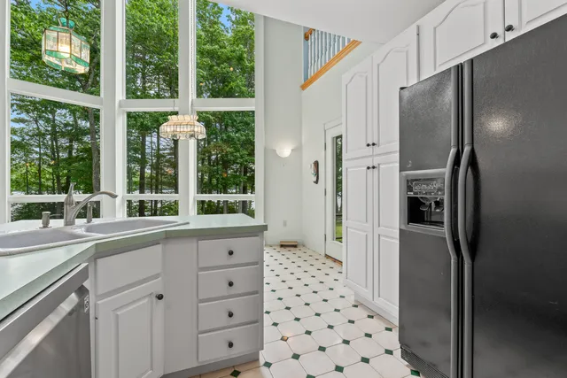 $699,000 | 73 Hodsdon Lane, Jefferson, ME 04348