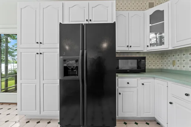 $699,000 | 73 Hodsdon Lane, Jefferson, ME 04348