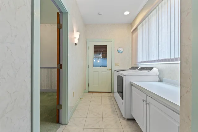 $699,000 | 73 Hodsdon Lane, Jefferson, ME 04348