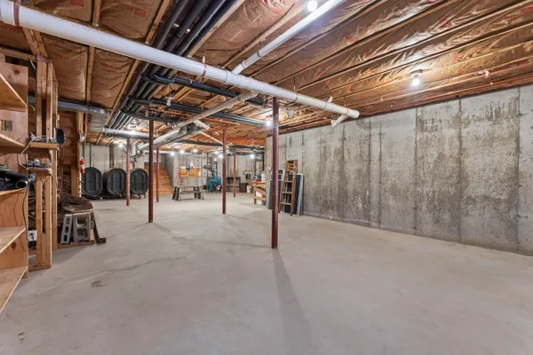 $649,000 | 73 Hodsdon Lane, Jefferson, ME 04348