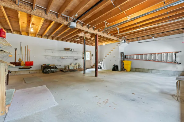 $649,000 | 73 Hodsdon Lane, Jefferson, ME 04348