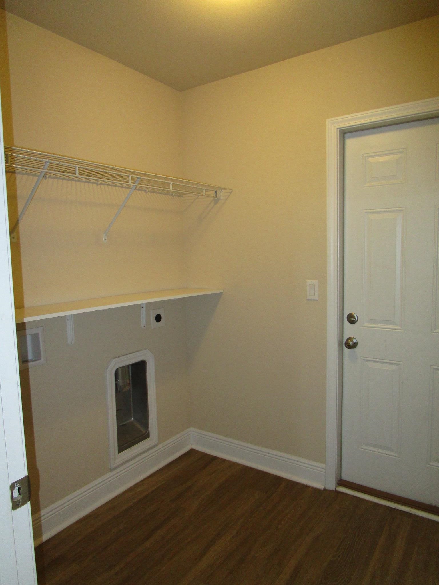 609 Beignet Drive Foley, AL 36535 - Photo 11 of 23 Laundry Room