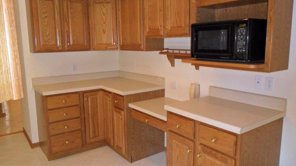 3408 Maplecrest Road Bettendorf, IA 52722 - Photo 8 of 20 Gallery Image 8