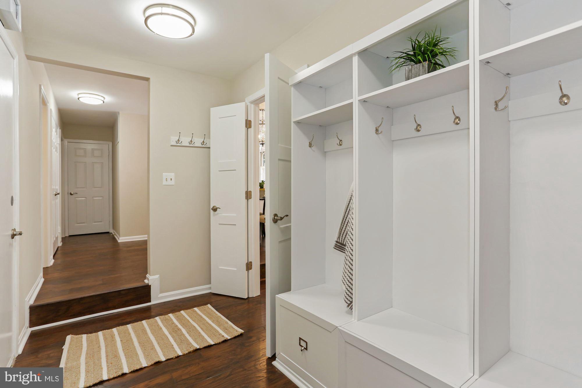 1804 Batten Hollow Road Vienna, VA 22182 - Photo 22 of 74 Gallery Image 22