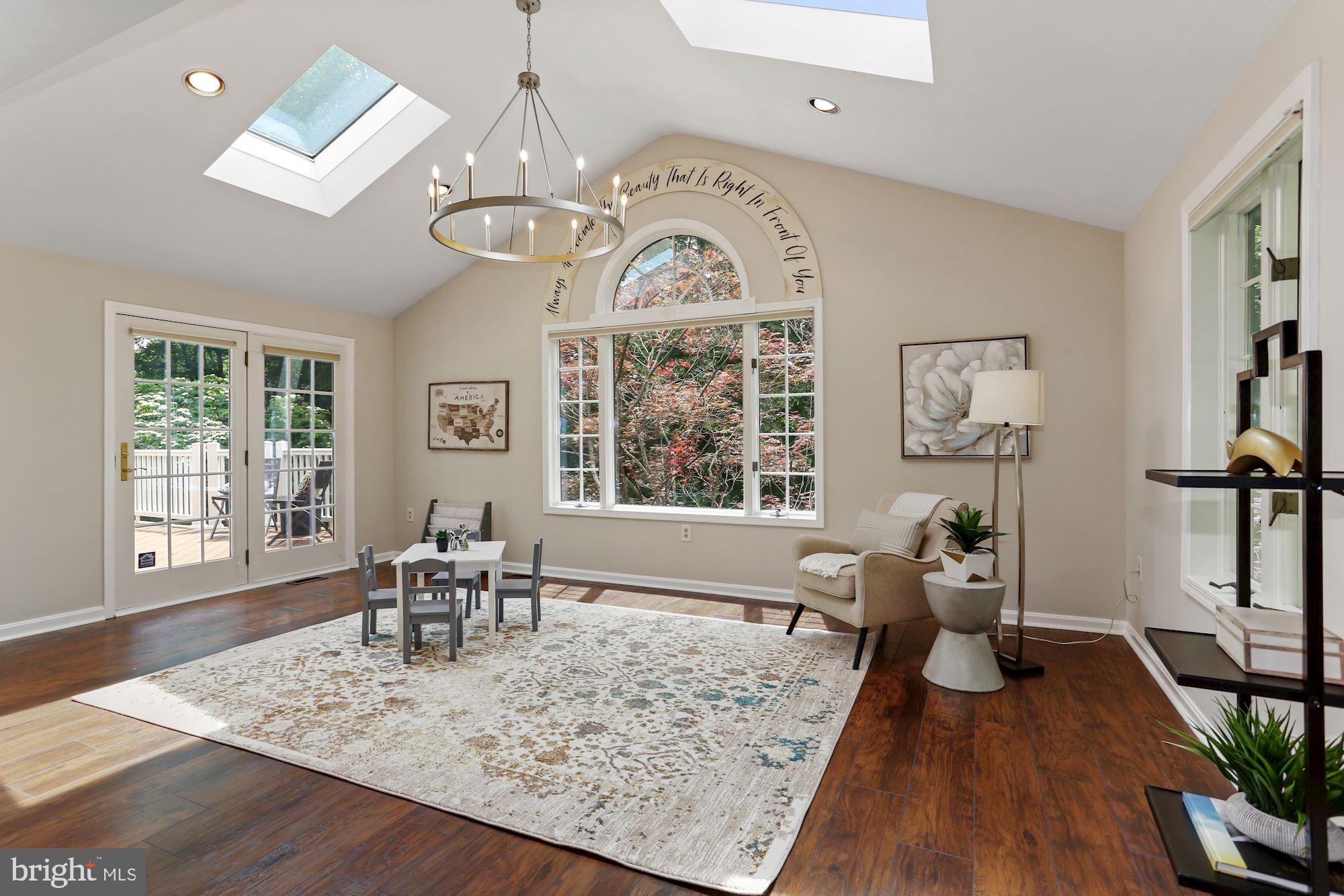 1804 Batten Hollow Road Vienna, VA 22182 - Photo 28 of 74 Gallery Image 28