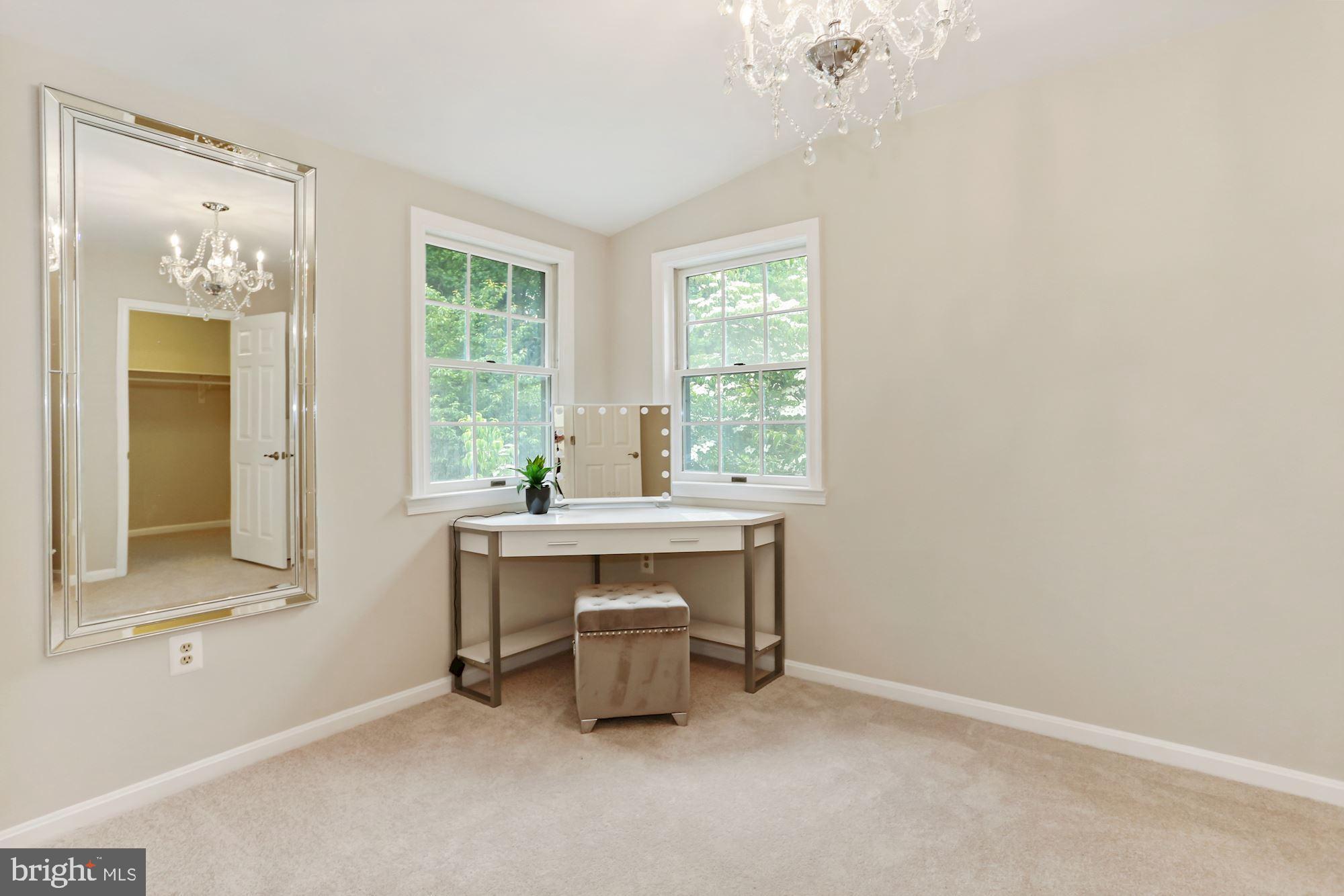 1804 Batten Hollow Road Vienna, VA 22182 - Photo 35 of 74 Gallery Image 35