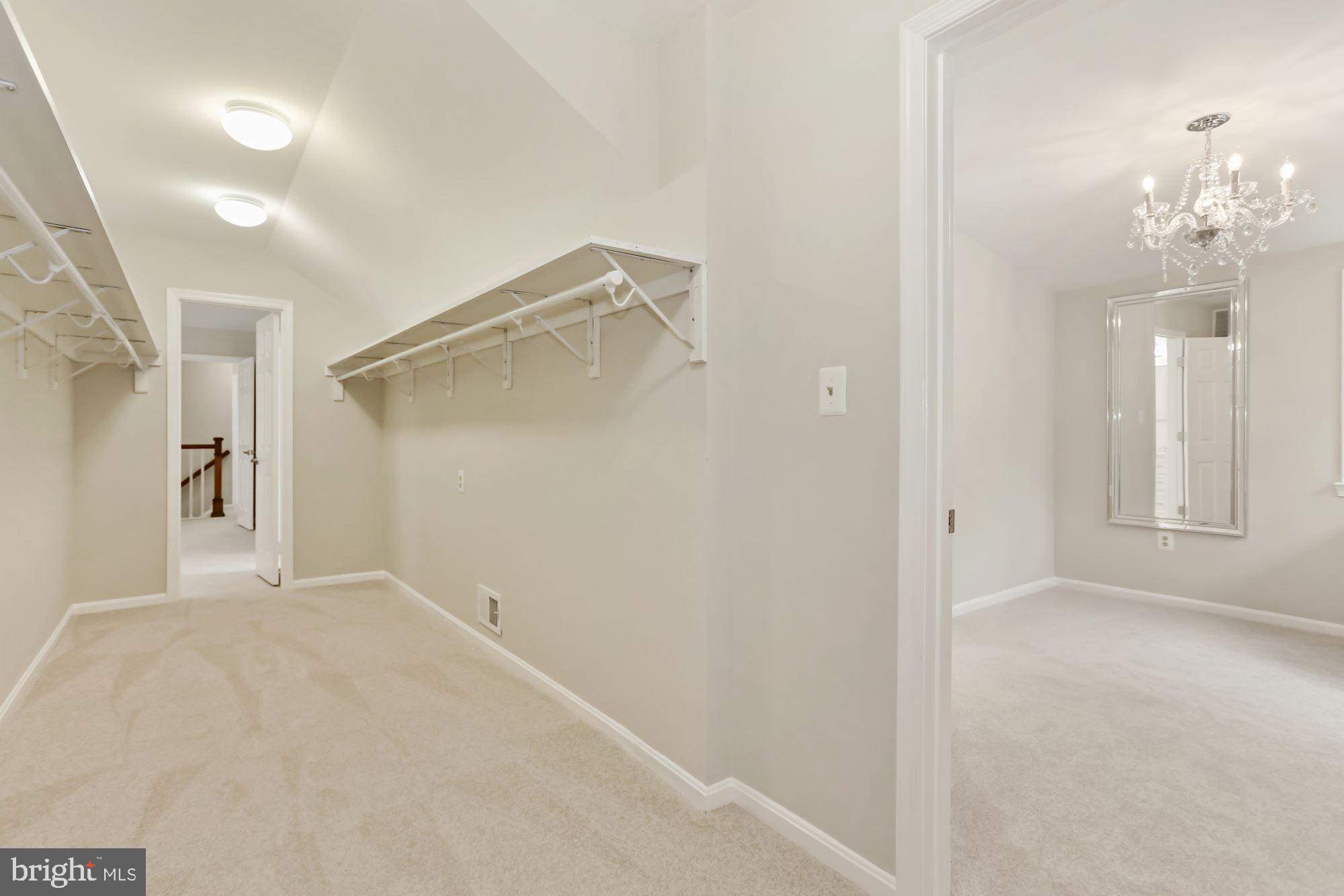 1804 Batten Hollow Road Vienna, VA 22182 - Photo 37 of 74 Gallery Image 37