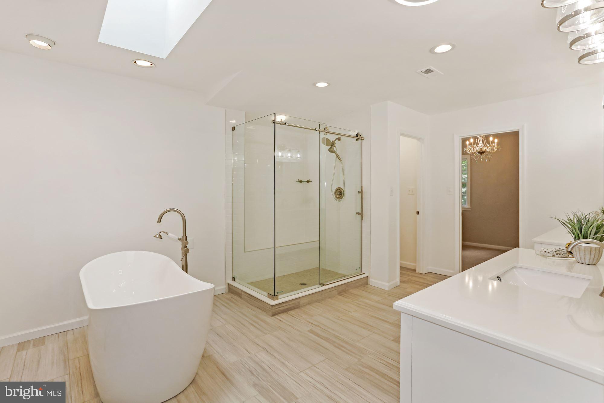 1804 Batten Hollow Road Vienna, VA 22182 - Photo 38 of 74 Gallery Image 38