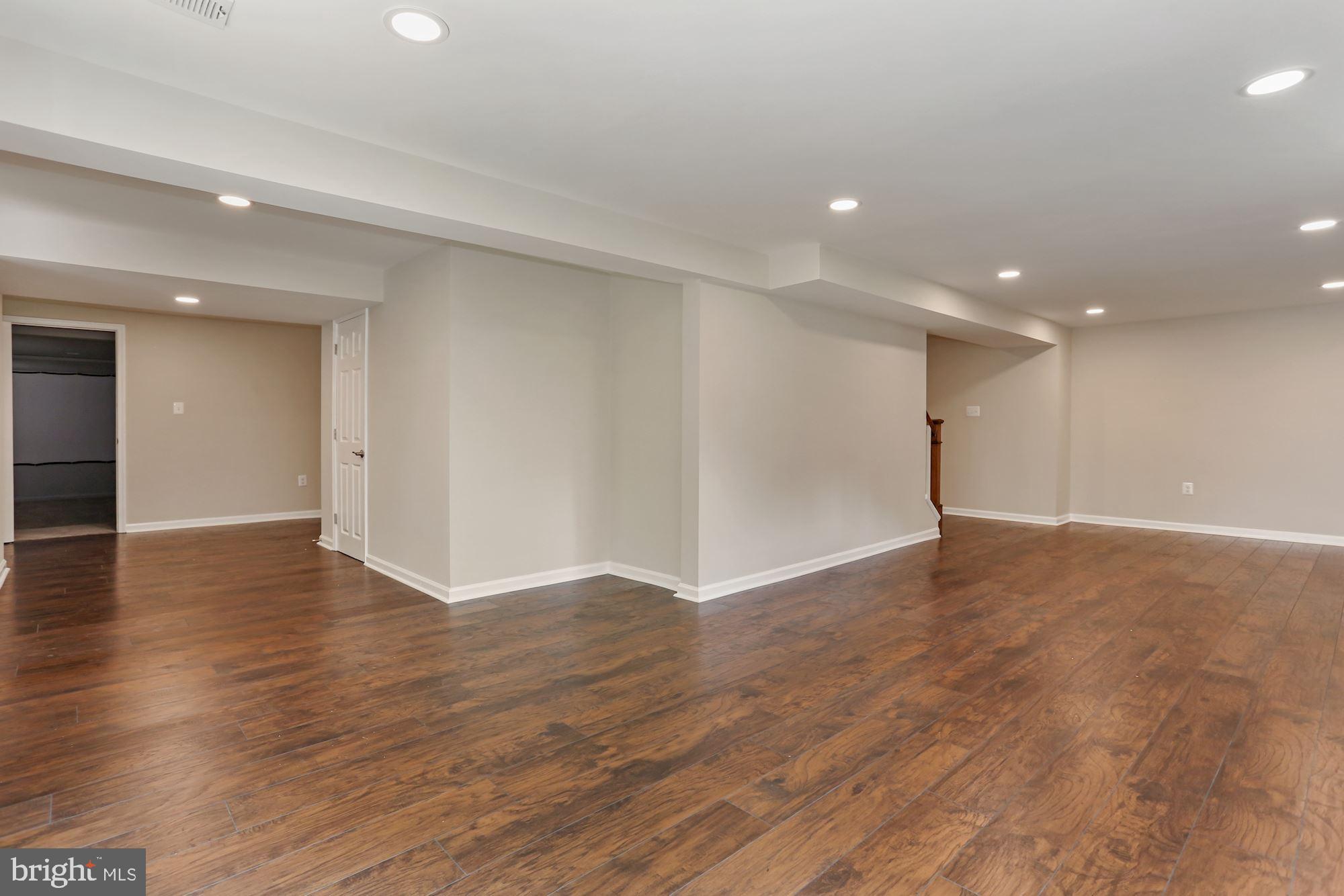 1804 Batten Hollow Road Vienna, VA 22182 - Photo 57 of 74 Gallery Image 57