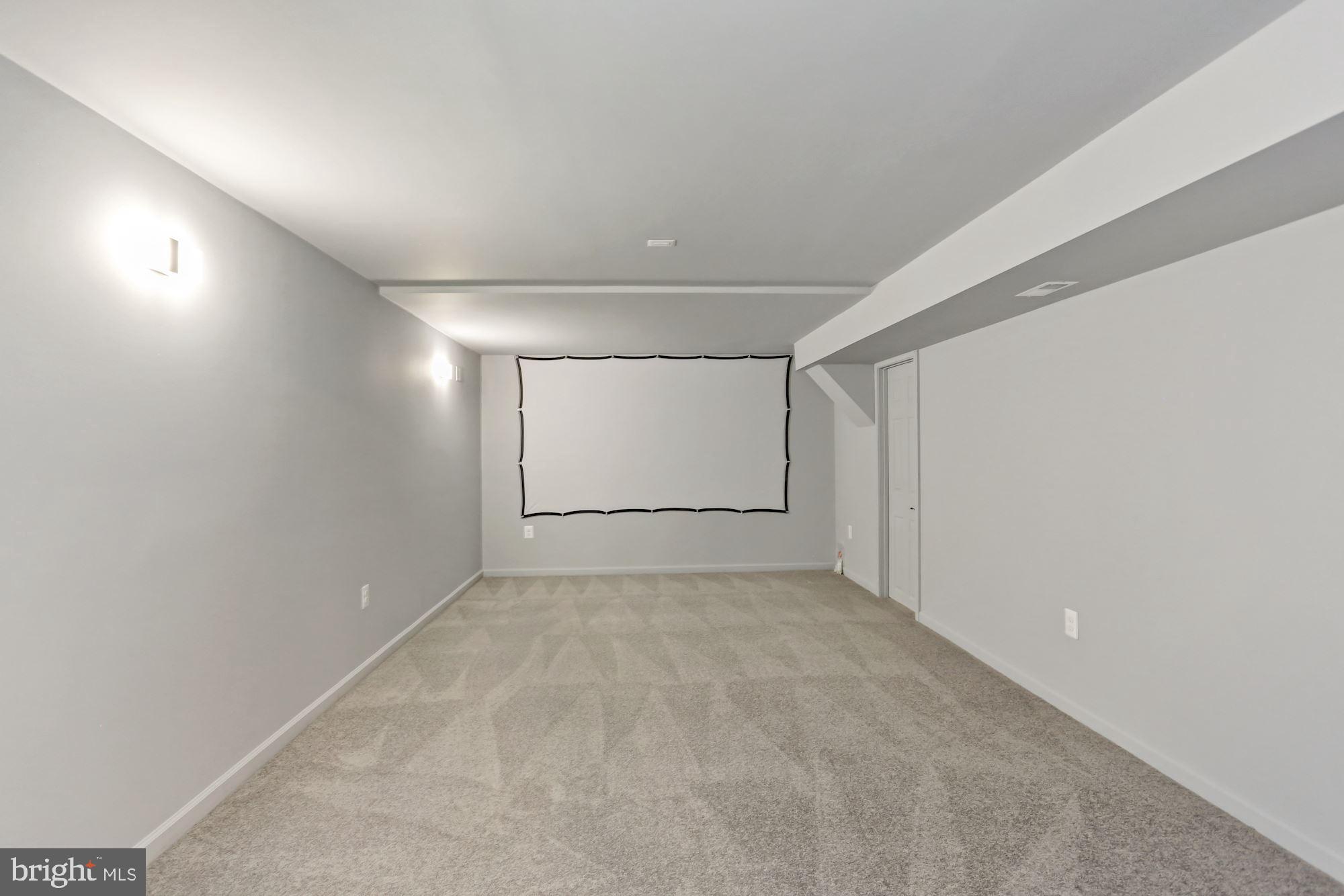 1804 Batten Hollow Road Vienna, VA 22182 - Photo 58 of 74 Gallery Image 58