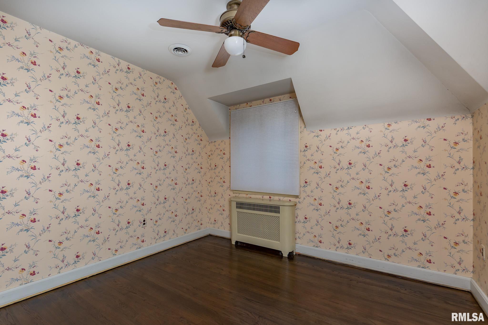 133 Forest Road Davenport, IA 52803 - Photo 22 of 31 Gallery Image 22