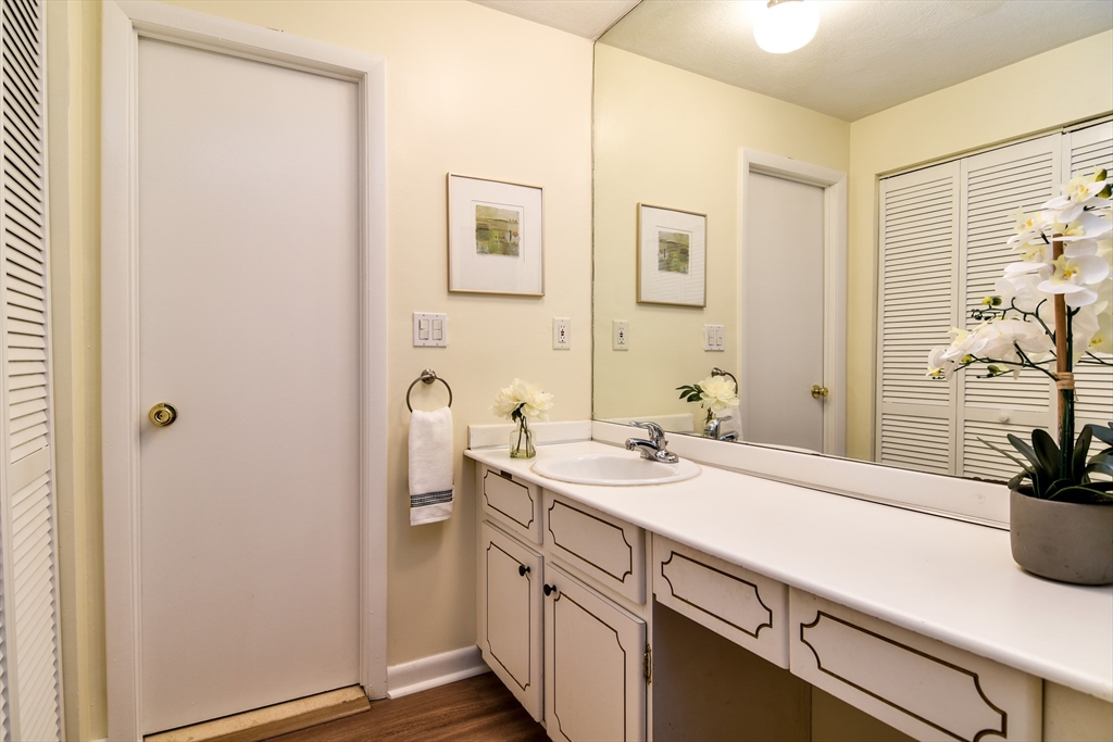 915 Edgell Road, Unit 85 Framingham, MA 01701 - Photo 8 of 13