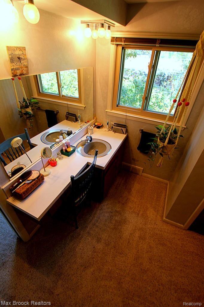 32316 Hearthstone Road Farmington, MI 48334 - Photo 17 of 20 **Her vanity**