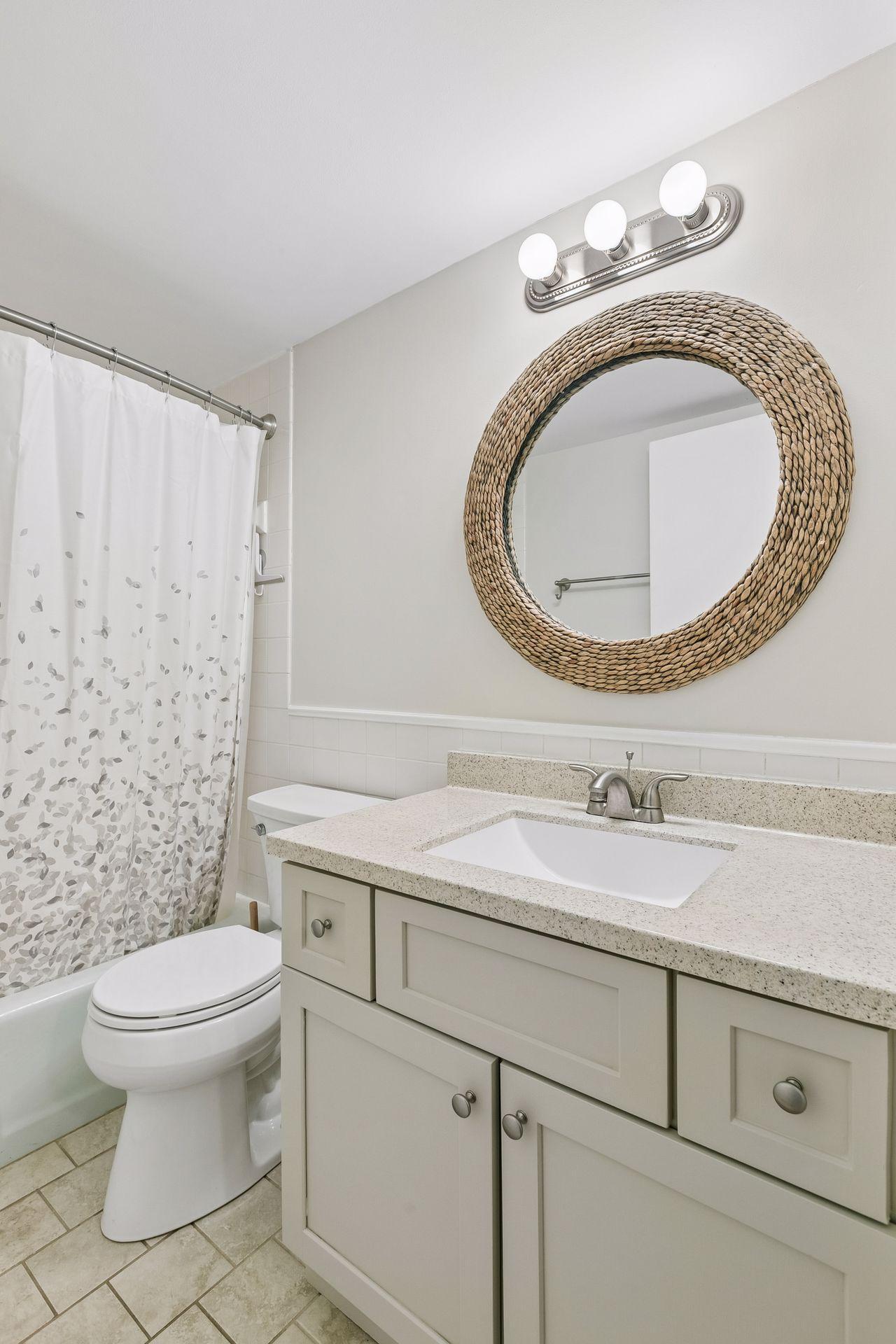 4636 Cedar Lake Road, Unit 2 St. Louis Park, MN 55416 - Photo 22 of 50 Gallery Image 22