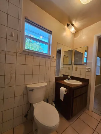 $1,450 | 903 Northwest Spruce Ridge Drive, Unit 4, Stuart, FL 34994