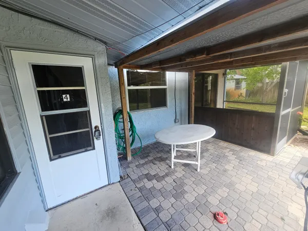 $1,450 | 903 Northwest Spruce Ridge Drive, Unit 4, Stuart, FL 34994