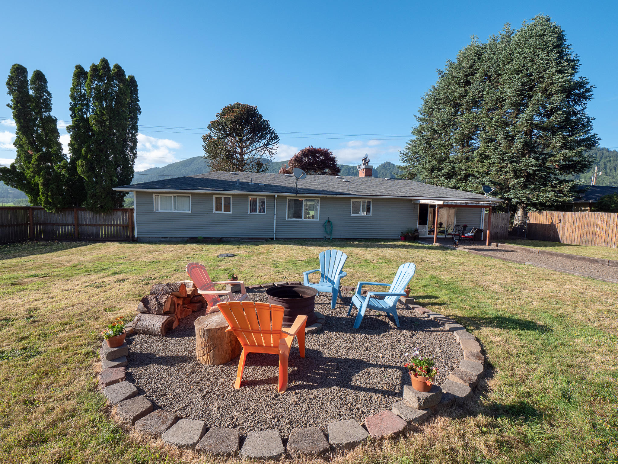 9045 Fairview Road Tillamook, OR 97141 - Photo 3 of 32 P1088048