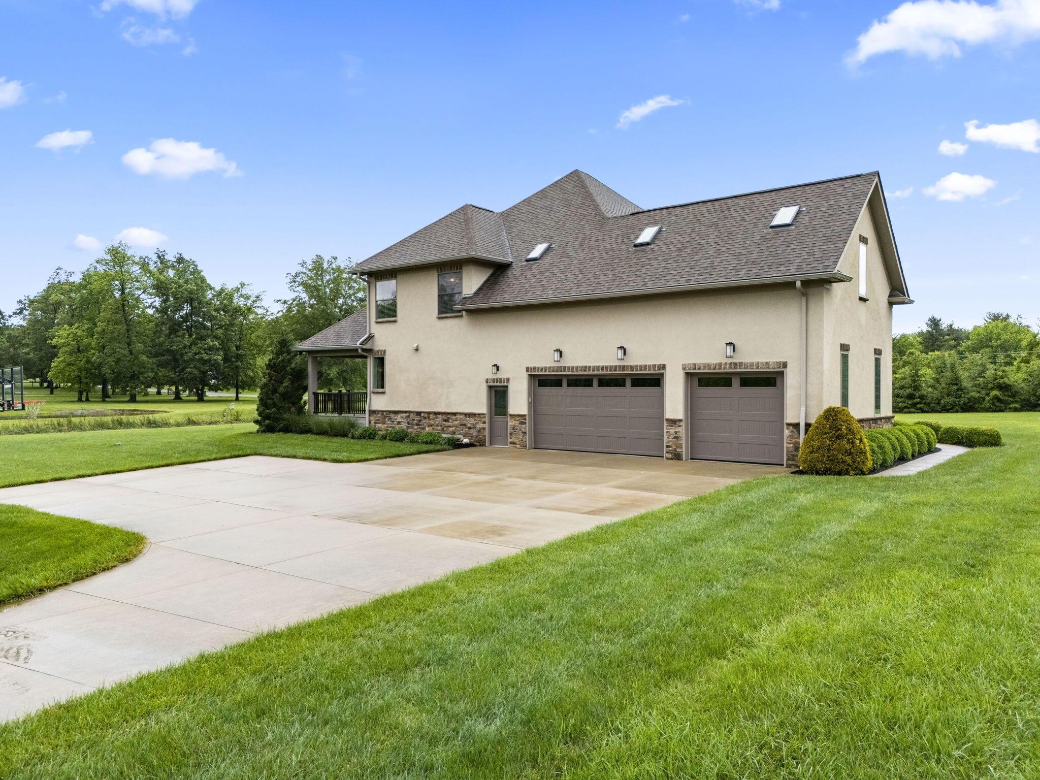 9939 Ketch Road Plain City, OH 43064 - Photo 7 of 81 94-web-or-mls-DJI_20260527114915_0023_D