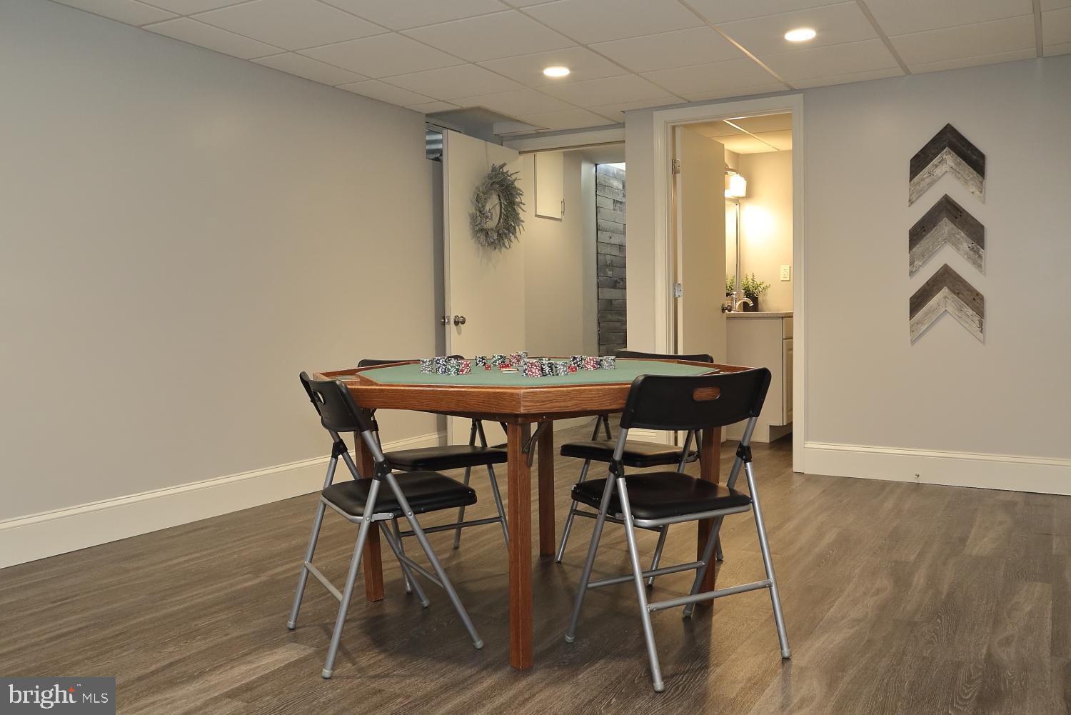 1627 Peony Road Lancaster, PA 17602 - Photo 19 of 36 Gallery Image 19